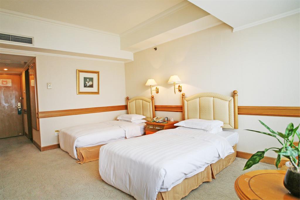 Guangzhou Hotel Пекин Екстериор снимка